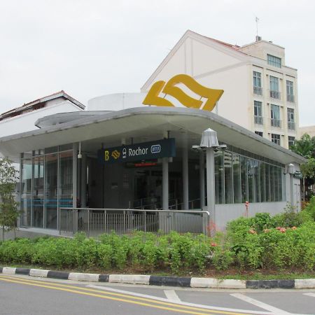 Single Sharing Room And Short Hours Stay At Sandpiper Hotel Singapur Dış mekan fotoğraf